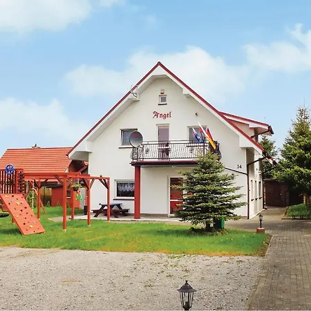 Gorgeous In Rusinowo With Wifi Dom wakacyjny *
